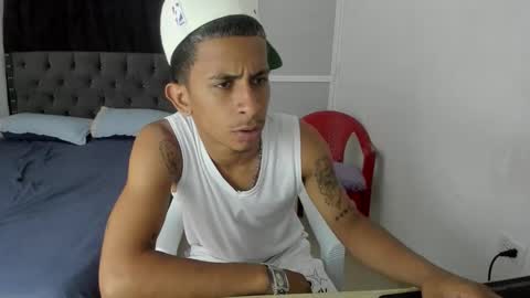 DOMINANT ALPHA KINGS online show from January 12, 2:40 am