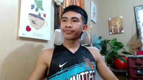 Snapshot of kingscock18 chatting on October 16, 7:41 am ALVIN online show from October 16, 7:41 am