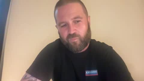 kingsizetease online show from March 4, 8:46 am