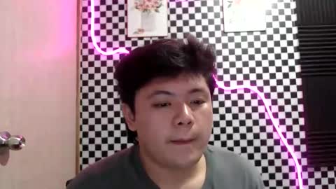 Yuki online show from March 1, 3:27 pm