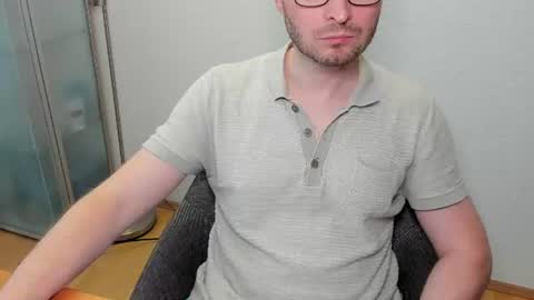 kinksubbydubby online show from June 22, 7:10 pm