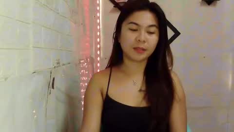 Snapshot of kinky_gurl69 chatting on December 8, 12:24 am mary online show from December 8, 12:24 am