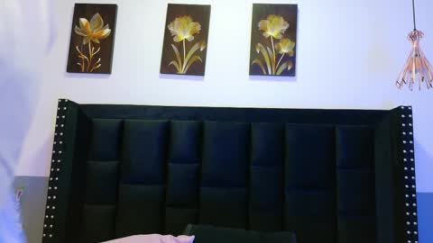 kinkywildmilf online show from February 3, 12:31 pm