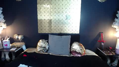 kinkyy_mom online show from April 28, 4:22 pm