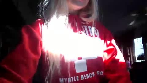 Snapshot of kipsy420 chatting on December 23, 3:11 pm Kipsy Rose online show from December 23, 3:11 pm