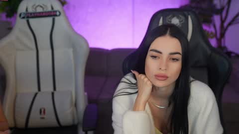 Sweet girls online show from March 18, 8:20 am