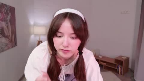 Kira online show from May 14, 2:37 pm