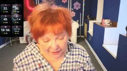 Kira Kennet online show from April 17, 6:05 am