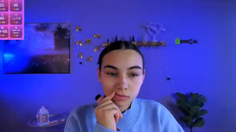 kira_light__ online show from January 8, 7:53 pm