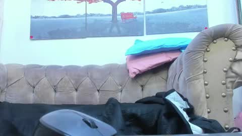 Snapshot of kira_mackenzie chatting on February 25, 11:54 am kira online show from February 25, 11:54 am