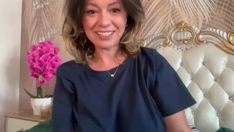 KiraDivine online show from May 7, 12:56 pm