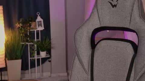 Kira online show from July 16, 2:48 am