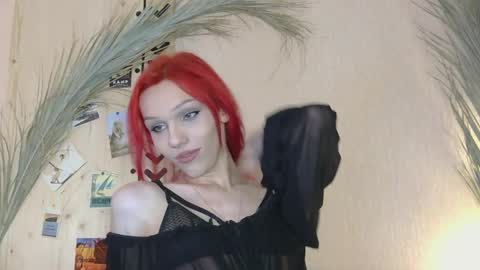 Kira online show from May 1, 1:49 pm