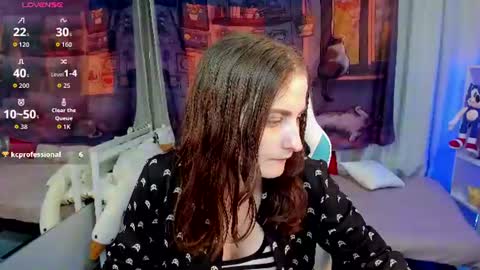 KiraParker online show from July 7, 5:50 pm