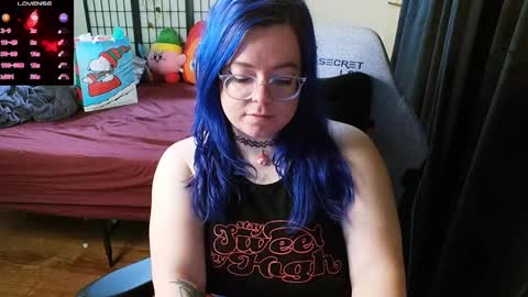 KiraSpitQueen online show from December 25, 10:05 pm