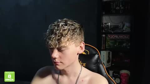 Kirill and Andrey online show from November 25, 9:35 pm