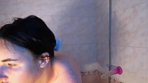 Kira online show from December 14, 8:15 pm