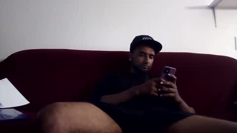 Snapshot of kishan2525 chatting on November 1, 8:46 am Kishan2525 online show from November 1, 8:46 am