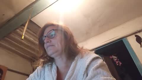 kissandvibe online show from September 14, 6:31 pm