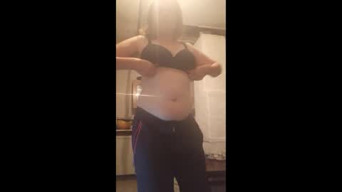 kissandvibe online show from September 16, 7:17 pm