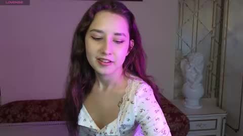 Snapshot of kisses_eva chatting on September 25, 4:30 am Hot Eva online show from September 25, 4:30 am