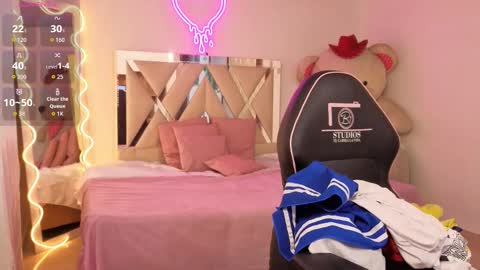 Snapshot of kissi_tay1 chatting on October 16, 12:05 pm KISSI online show from October 16, 12:05 pm