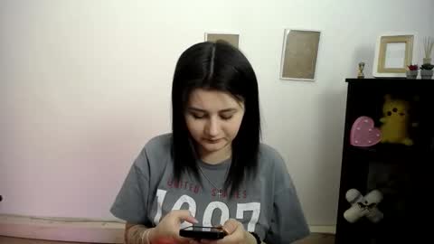 kissleoxx online show from March 15, 1:14 pm