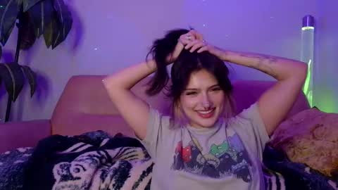 Rose online show from November 13, 11:18 pm