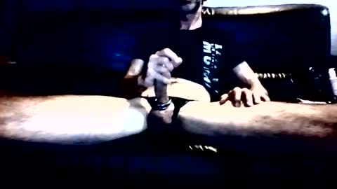 kit_walker101 online show from March 25, 11:50 am