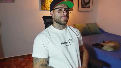 kite__ online show from September 10, 1:06 am