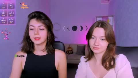 kitniss online show from November 8, 8:34 pm