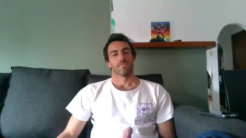 Snapshot of kitosssss chatting on October 6, 1:18 pm Steve Cocks online show from October 6, 1:18 pm