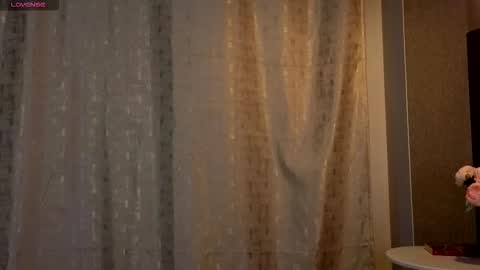 The sexy fox Kitsune online show from November 19, 8:07 pm