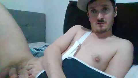 kittenfoxxx online show from November 21, 2:59 pm