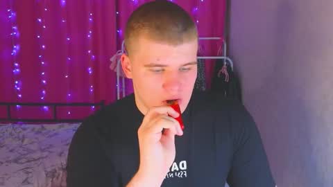 Vlad online show from March 31, 1:55 pm