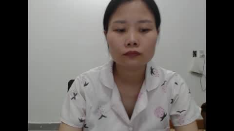 kitti_baby2x online show from April 13, 8:18 am