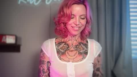 kittjones33 online show from July 1, 10:29 pm