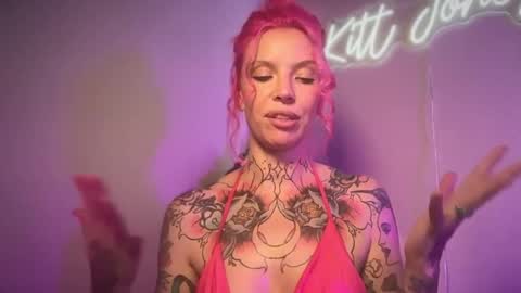 kittjones33 online show from July 28, 11:48 pm