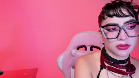 kitty__chs online show from August 2, 2:13 am