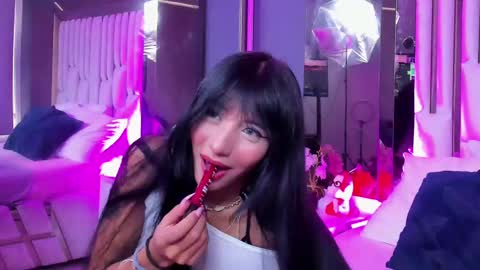 Snapshot of kitty_eliffe chatting on February 22, 7:36 pm kitty online show from February 22, 7:36 pm