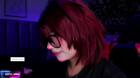 Camila online show from December 5, 5:06 am