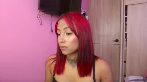 Snapshot of kitty_moon2 chatting on October 20, 8:58 pm Kitty online show from October 20, 8:58 pm