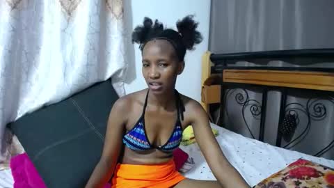 Fay online show from April 12, 6:12 pm