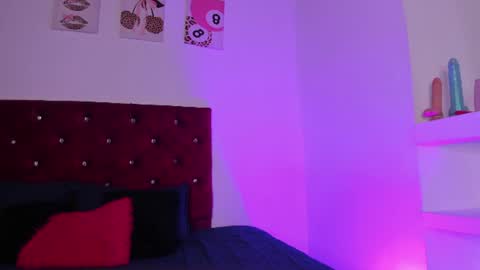 kitty online show from July 24, 7:11 pm
