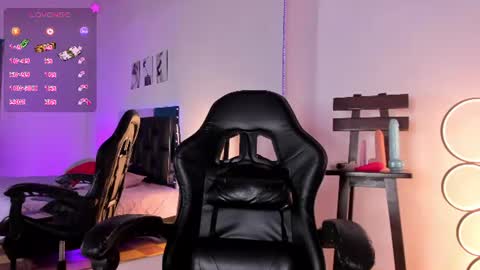 kitty online show from July 21, 5:59 pm