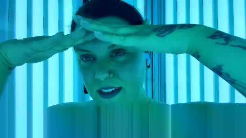 Kat3 online show from April 8, 2:36 am