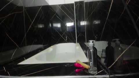 Luisa y Jairo online show from October 25, 2:28 pm