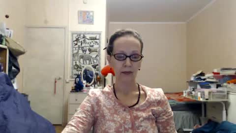 KiuminBerry online show from February 20, 4:14 pm