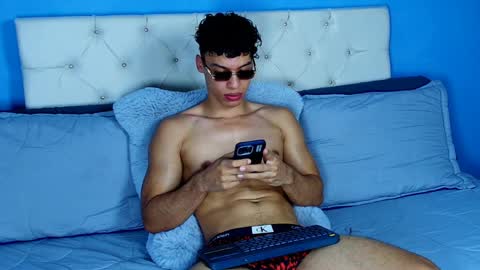 klaton__ online show from March 29, 6:20 pm