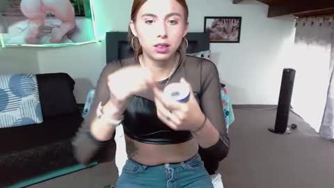 Kloe deker online show from March 11, 2:18 pm